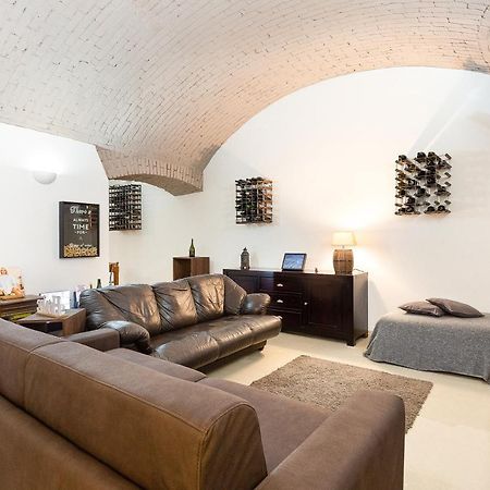 La Cantinetta Di Milano - The Wine Cave In Milan, Huge 110Sqm Apartment Next To Central Station Ngoại thất bức ảnh