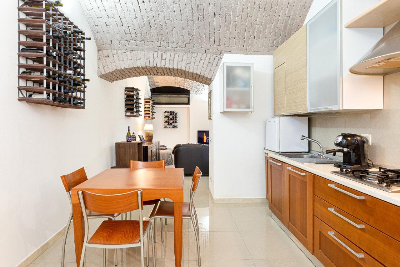 La Cantinetta Di Milano - The Wine Cave In Milan, Huge 110Sqm Apartment Next To Central Station Ngoại thất bức ảnh
